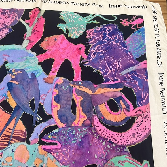 EUC Irene Neuwirth Limited Edition Silk Scarf Featuring Safari Works Aaron Morse - Picture 4 of 8